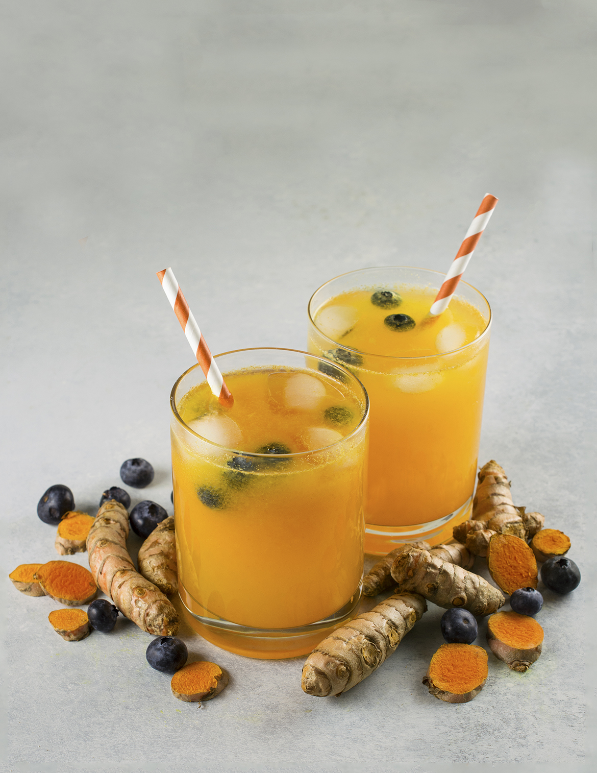 Turmeric Lemonade with Blueberry recipe