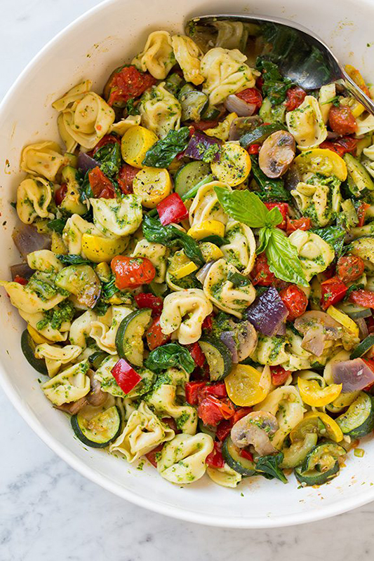 20 Healthy Tailgating Recipes that Score l tortellini with pesto and roasted veggies