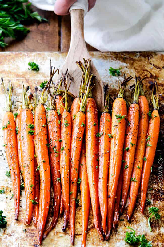 Healthy Thanksgiving Sides Recipe Roundup l roasted carrots with honey and garlic 