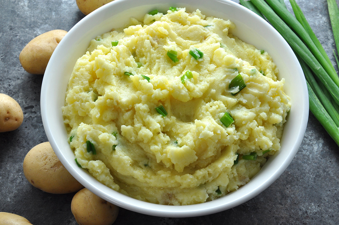 Healthy Thanksgiving Sides Recipe Roundup l mashed dutch yellow potatoes
